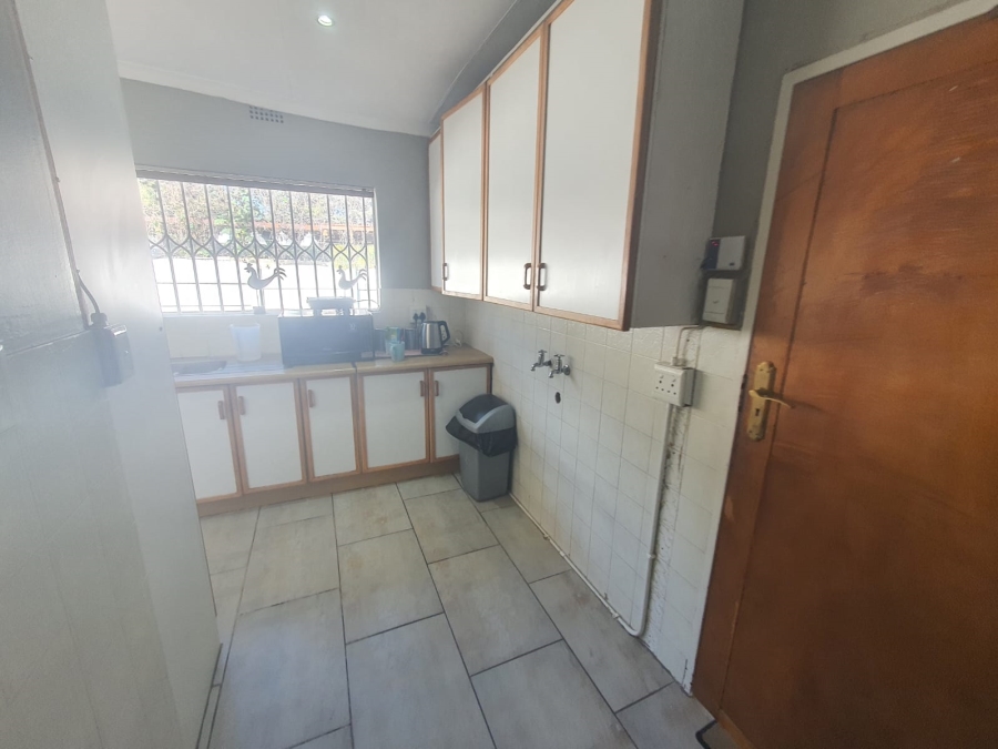 Commercial Property for Sale in Brackenhurst Gauteng