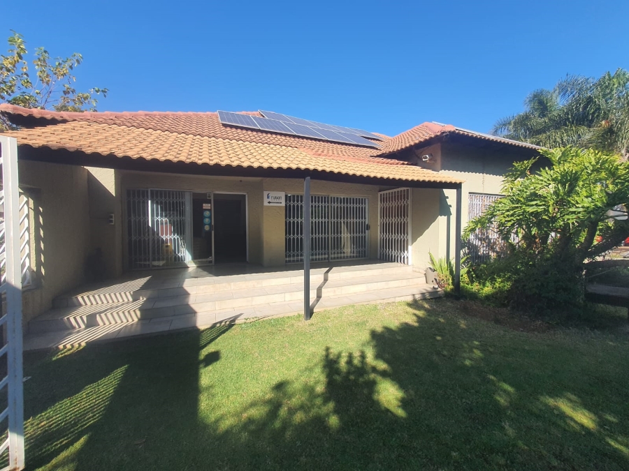 Commercial Property for Sale in Brackenhurst Gauteng