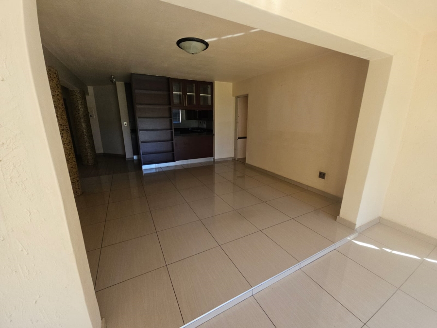 To Let 3 Bedroom Property for Rent in Lambton Gauteng