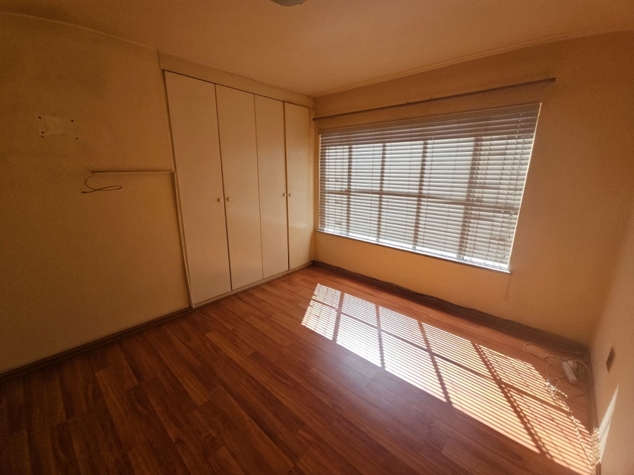 To Let 3 Bedroom Property for Rent in Lambton Gauteng