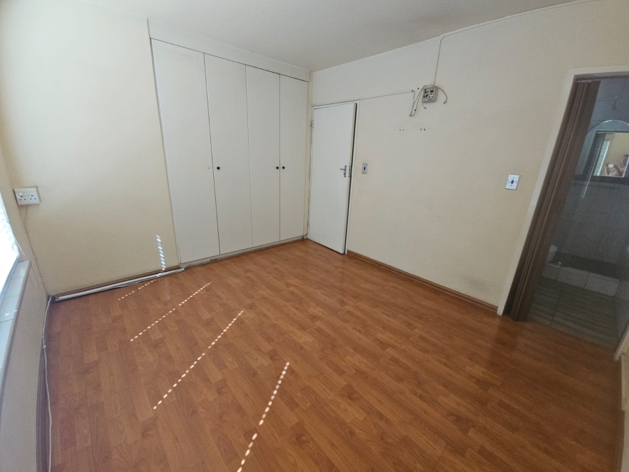 To Let 3 Bedroom Property for Rent in Lambton Gauteng
