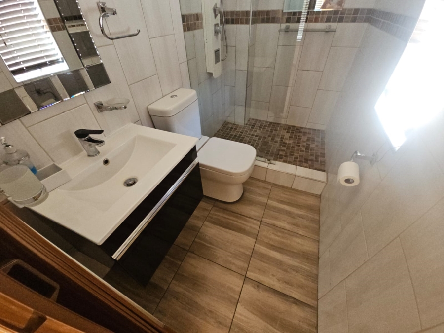 To Let 3 Bedroom Property for Rent in Lambton Gauteng