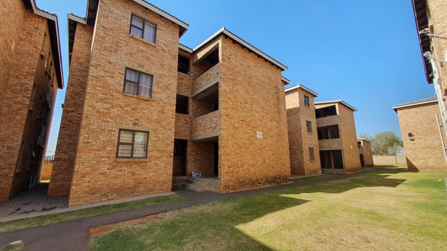 3 Bedroom Property for Sale in Albertsdal Gauteng