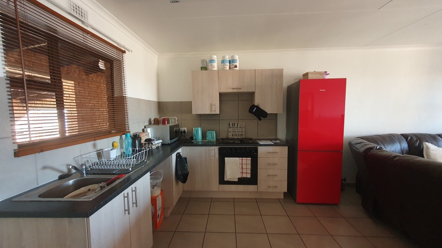 3 Bedroom Property for Sale in Albertsdal Gauteng