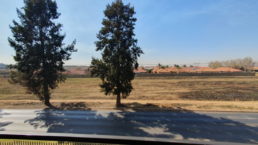 3 Bedroom Property for Sale in Albertsdal Gauteng