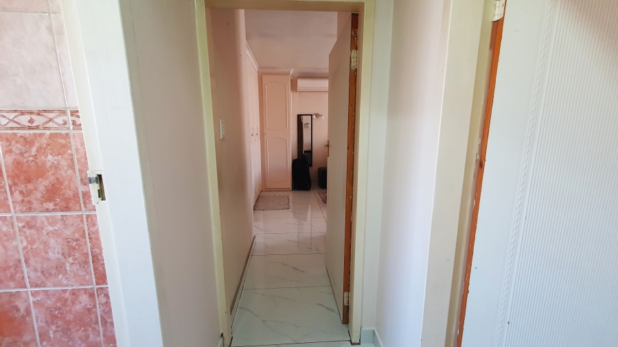4 Bedroom Property for Sale in Brackendowns Gauteng