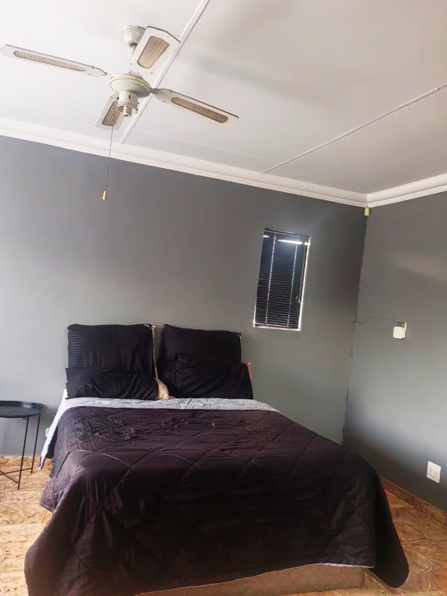 4 Bedroom Property for Sale in Brackendowns Gauteng
