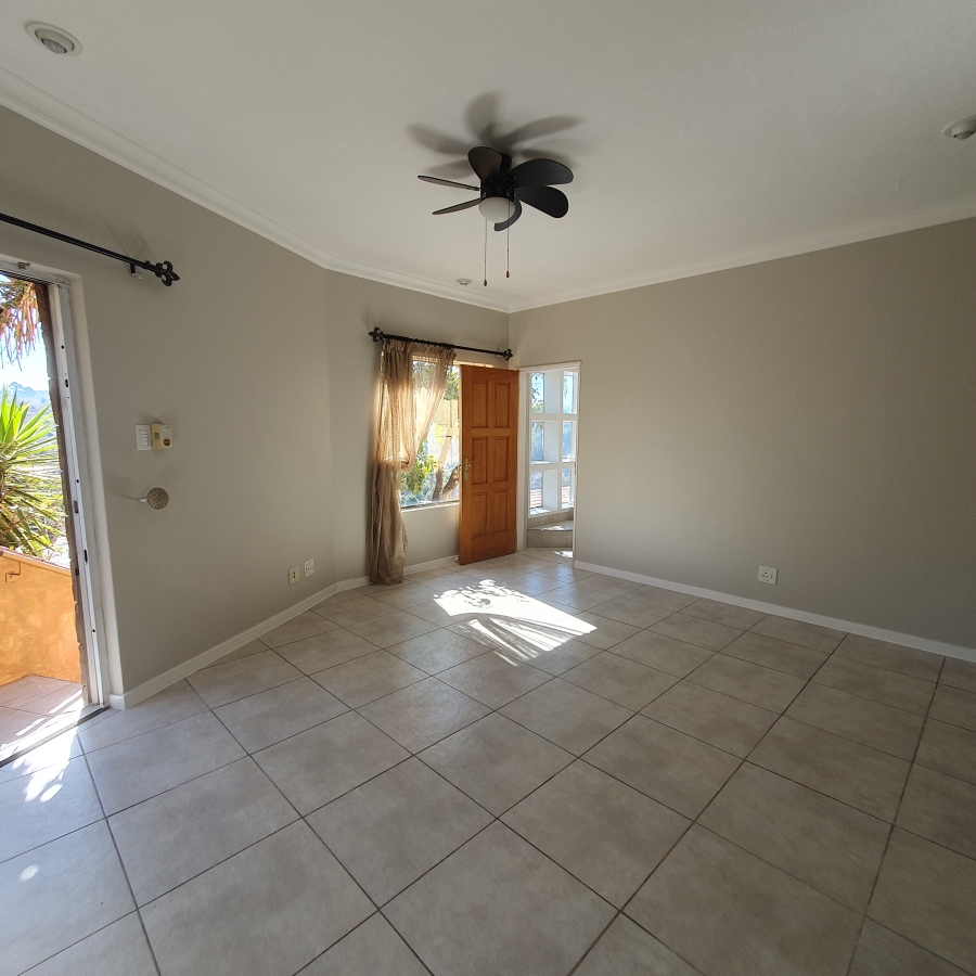 2 Bedroom Property for Sale in Oakdene Gauteng