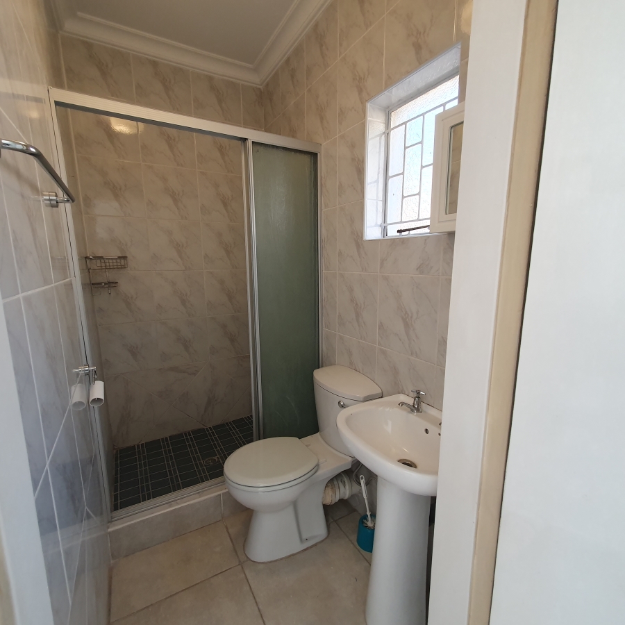 2 Bedroom Property for Sale in Oakdene Gauteng