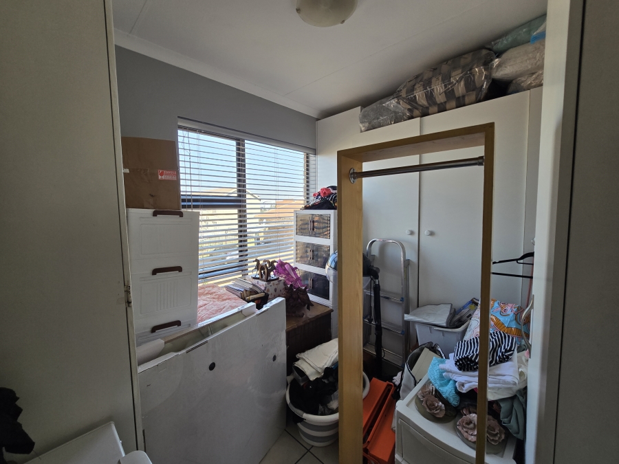 3 Bedroom Property for Sale in South Crest Gauteng