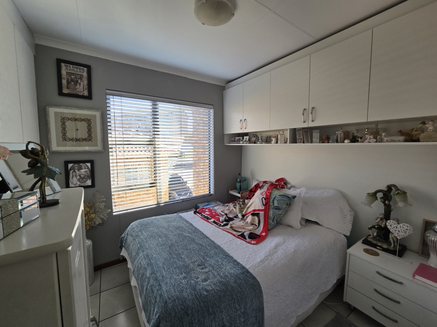 3 Bedroom Property for Sale in South Crest Gauteng