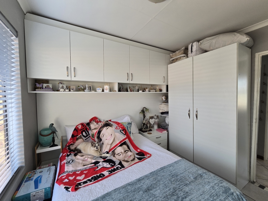 3 Bedroom Property for Sale in South Crest Gauteng
