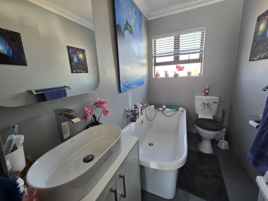 3 Bedroom Property for Sale in South Crest Gauteng