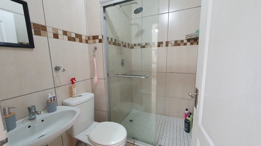 2 Bedroom Property for Sale in Mayberry Park Gauteng
