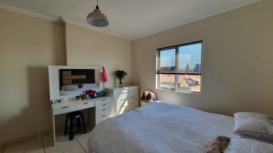 2 Bedroom Property for Sale in Mayberry Park Gauteng
