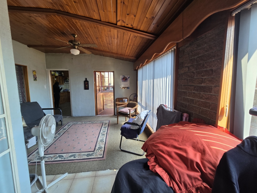 3 Bedroom Property for Sale in The Hill Gauteng
