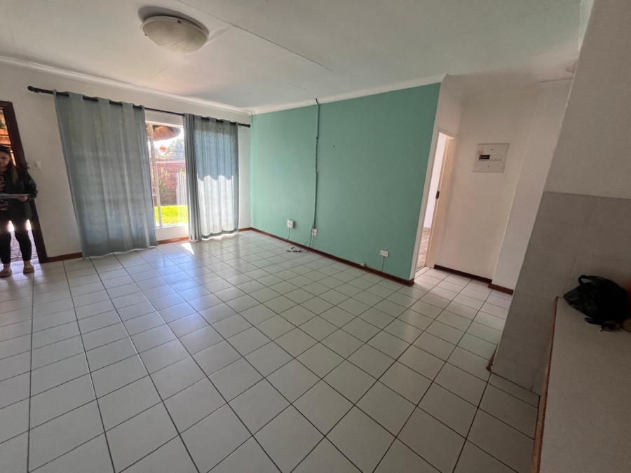 2 Bedroom Property for Sale in Mayberry Park Gauteng
