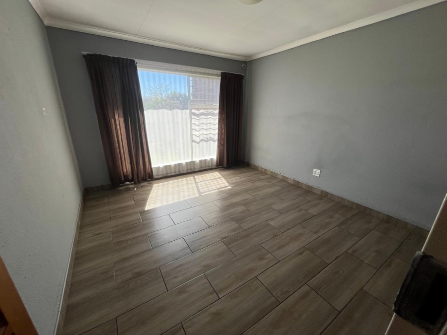 2 Bedroom Property for Sale in Mayberry Park Gauteng