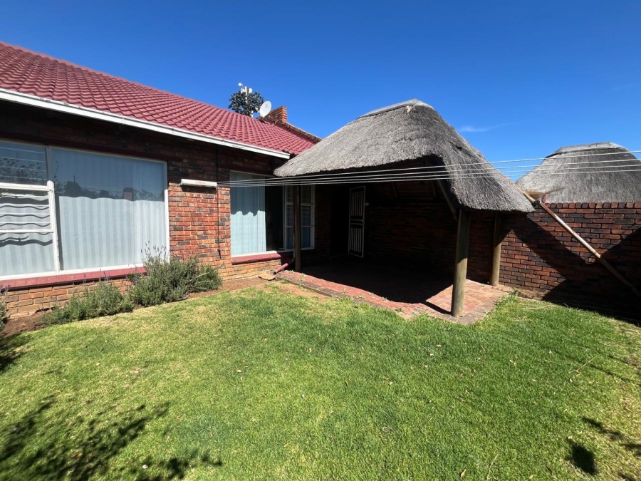 2 Bedroom Property for Sale in Mayberry Park Gauteng