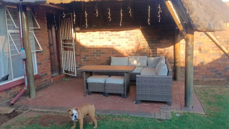 2 Bedroom Property for Sale in Mayberry Park Gauteng
