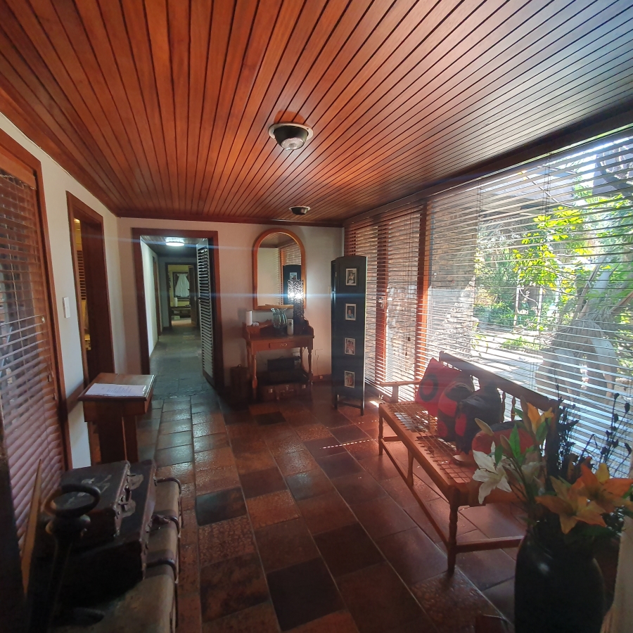 4 Bedroom Property for Sale in Parkhill Gardens Gauteng