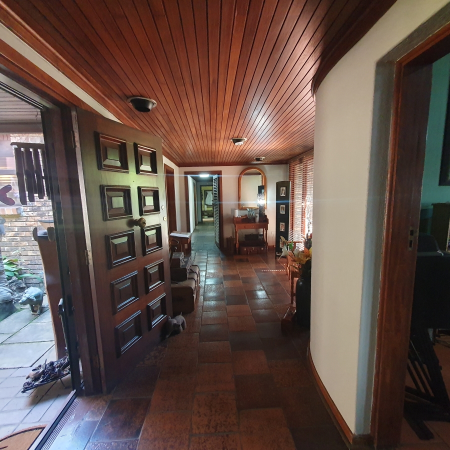 4 Bedroom Property for Sale in Parkhill Gardens Gauteng