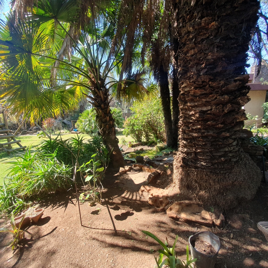4 Bedroom Property for Sale in Parkhill Gardens Gauteng
