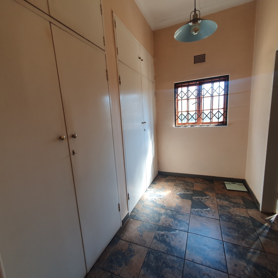 3 Bedroom Property for Sale in Klippoortje Gauteng