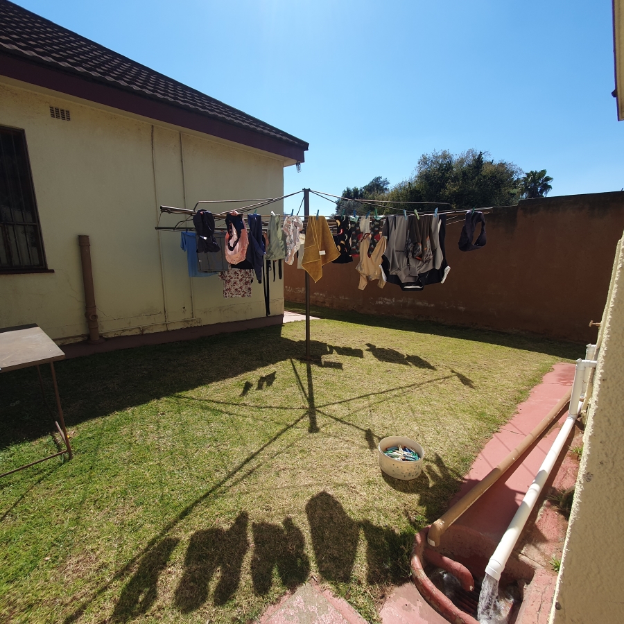 3 Bedroom Property for Sale in Klippoortje Gauteng