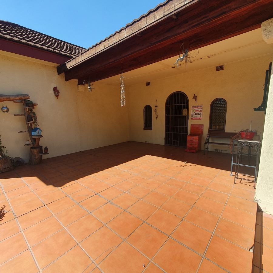 3 Bedroom Property for Sale in Klippoortje Gauteng