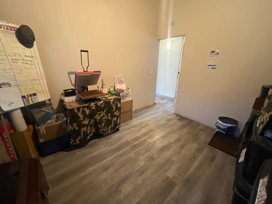 3 Bedroom Property for Sale in Brackendowns Gauteng