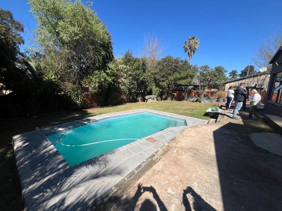 3 Bedroom Property for Sale in Brackendowns Gauteng
