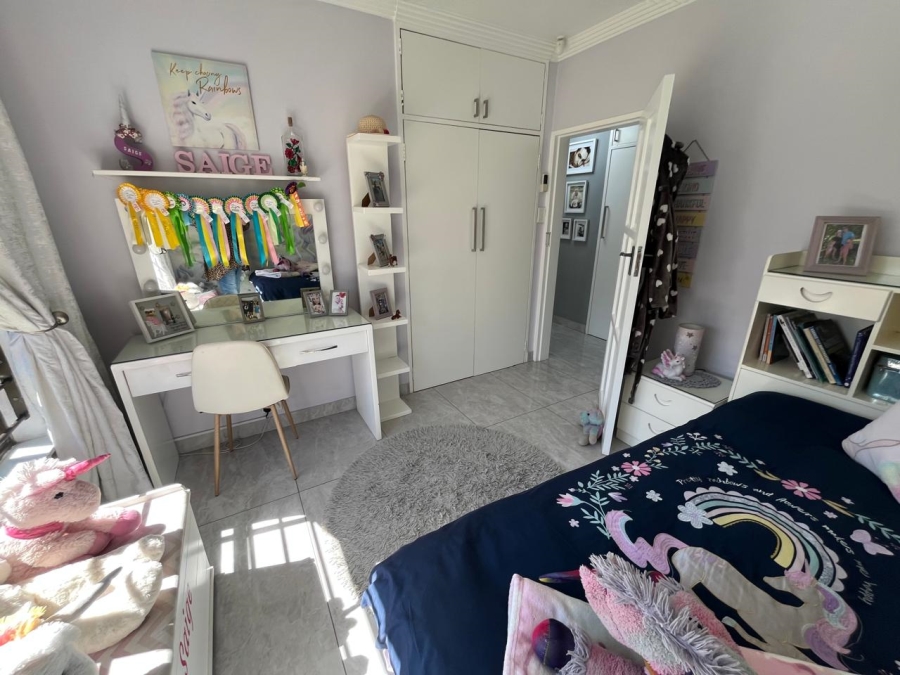 4 Bedroom Property for Sale in Brackenhurst Gauteng