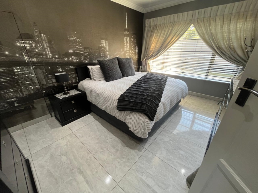 4 Bedroom Property for Sale in Brackenhurst Gauteng