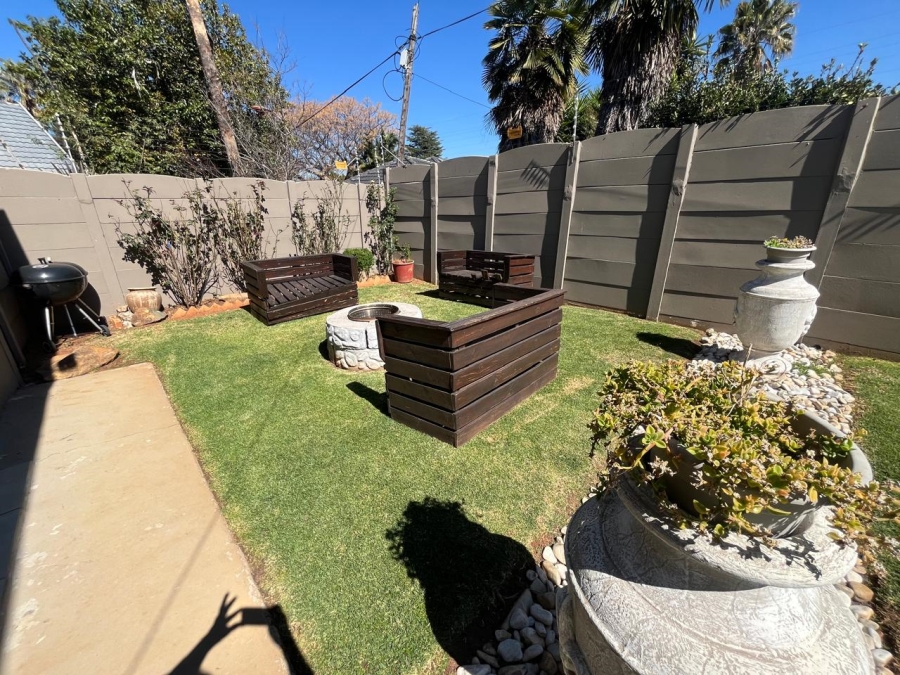 4 Bedroom Property for Sale in Brackenhurst Gauteng