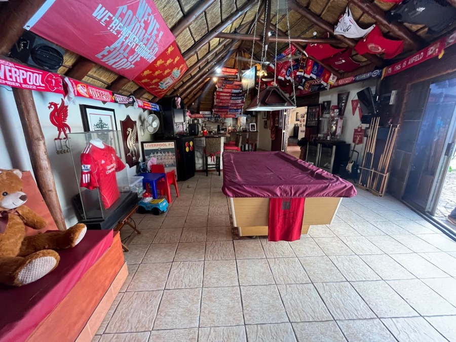 4 Bedroom Property for Sale in Randhart Gauteng