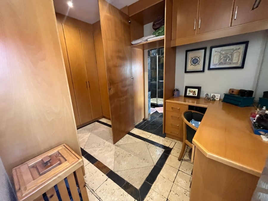 4 Bedroom Property for Sale in Randhart Gauteng