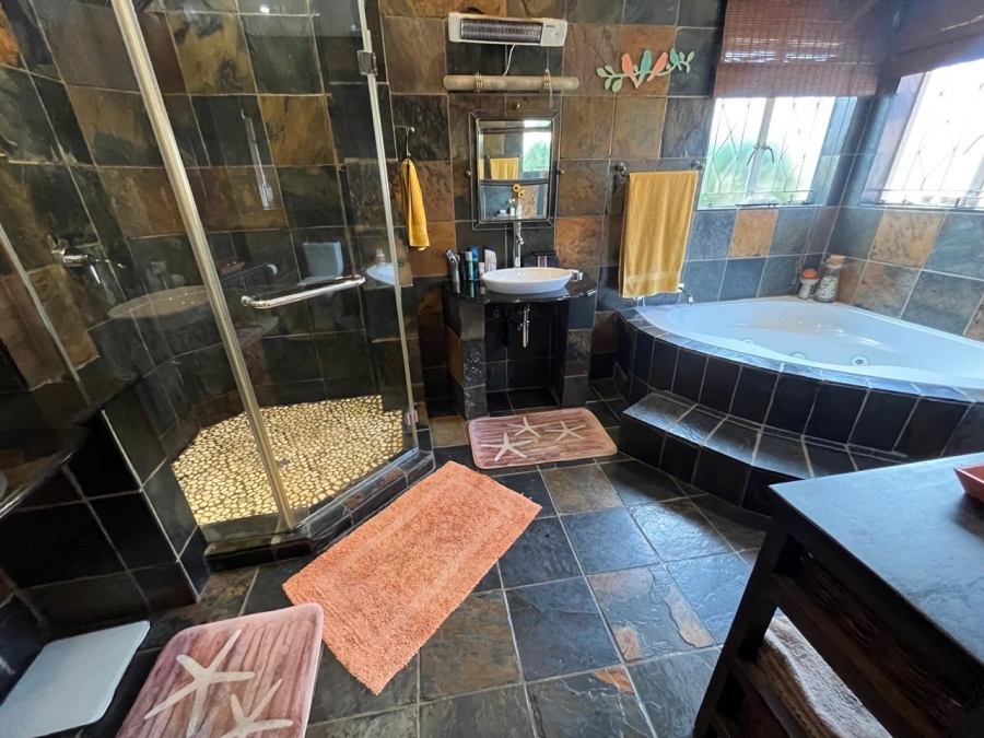 4 Bedroom Property for Sale in Randhart Gauteng