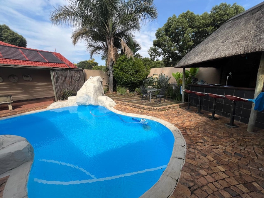 4 Bedroom Property for Sale in Randhart Gauteng