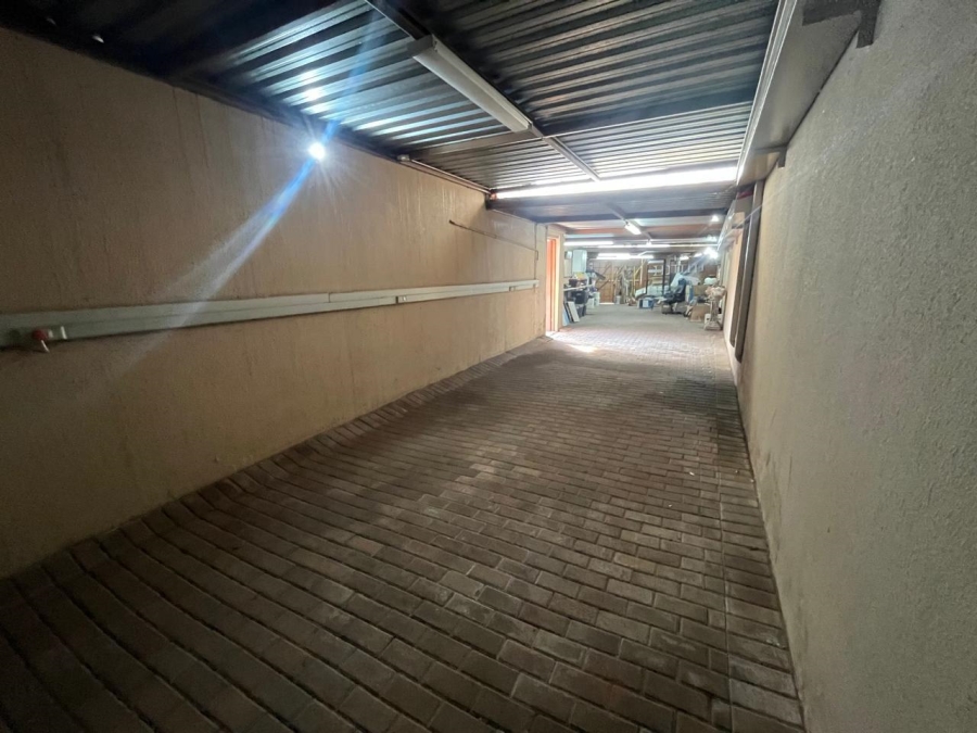 4 Bedroom Property for Sale in Randhart Gauteng