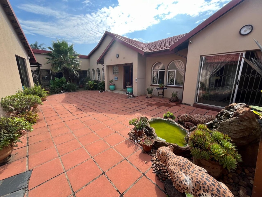 4 Bedroom Property for Sale in Randhart Gauteng