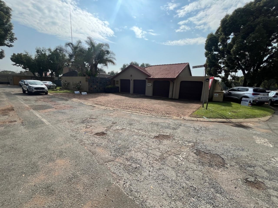 4 Bedroom Property for Sale in Randhart Gauteng