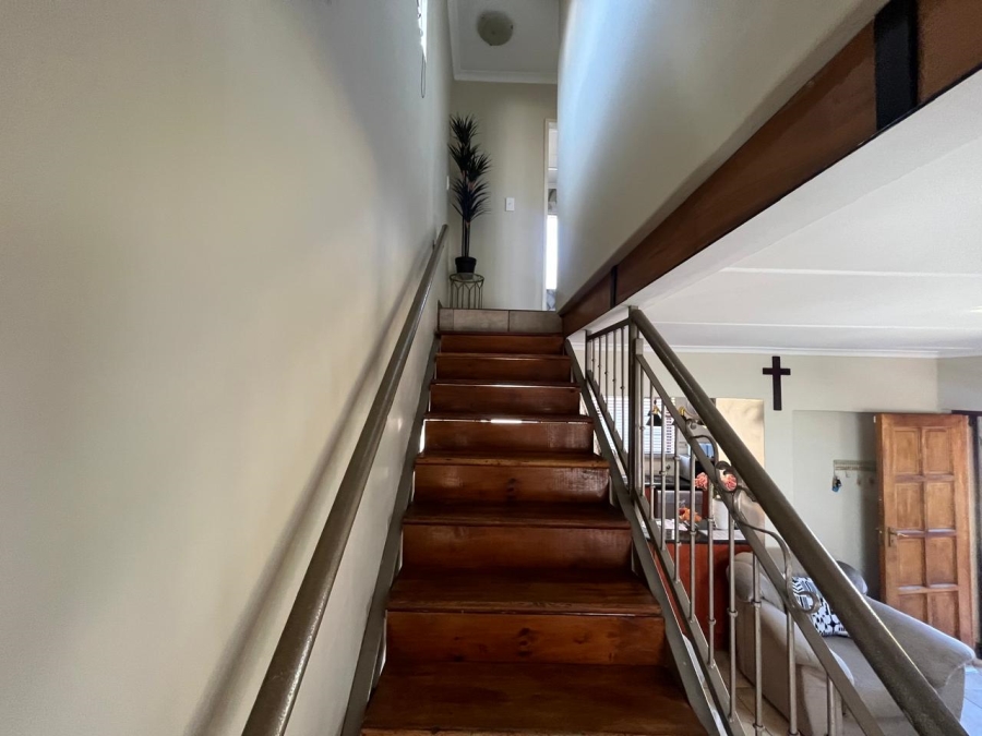 3 Bedroom Property for Sale in Albertsdal Gauteng