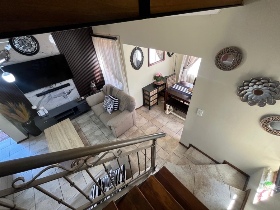 3 Bedroom Property for Sale in Albertsdal Gauteng