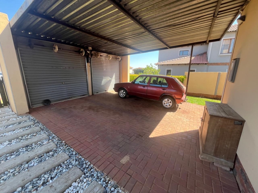 3 Bedroom Property for Sale in Albertsdal Gauteng