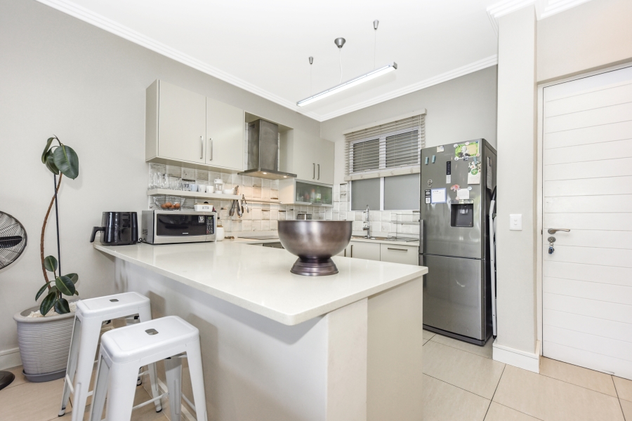 2 Bedroom Property for Sale in Bryanston Gauteng