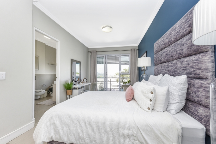 2 Bedroom Property for Sale in Bryanston Gauteng