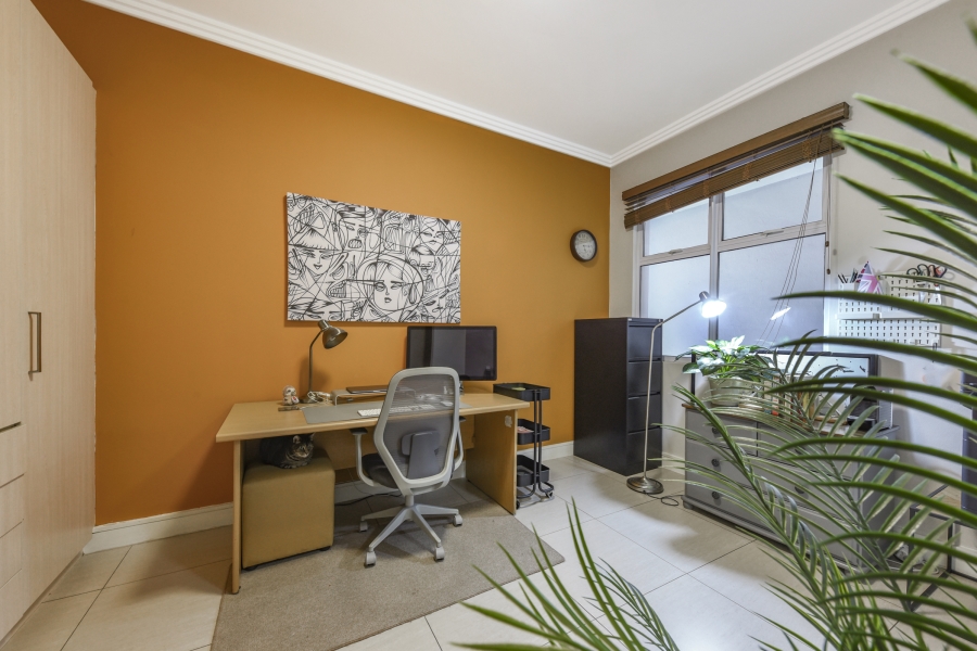 2 Bedroom Property for Sale in Bryanston Gauteng