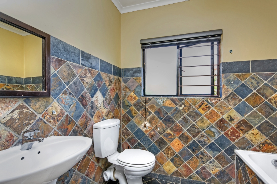 3 Bedroom Property for Sale in Beverley Gauteng