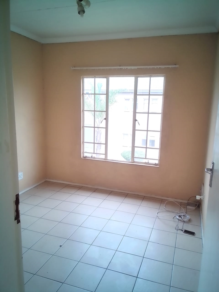 To Let 3 Bedroom Property for Rent in Norkem Park Gauteng